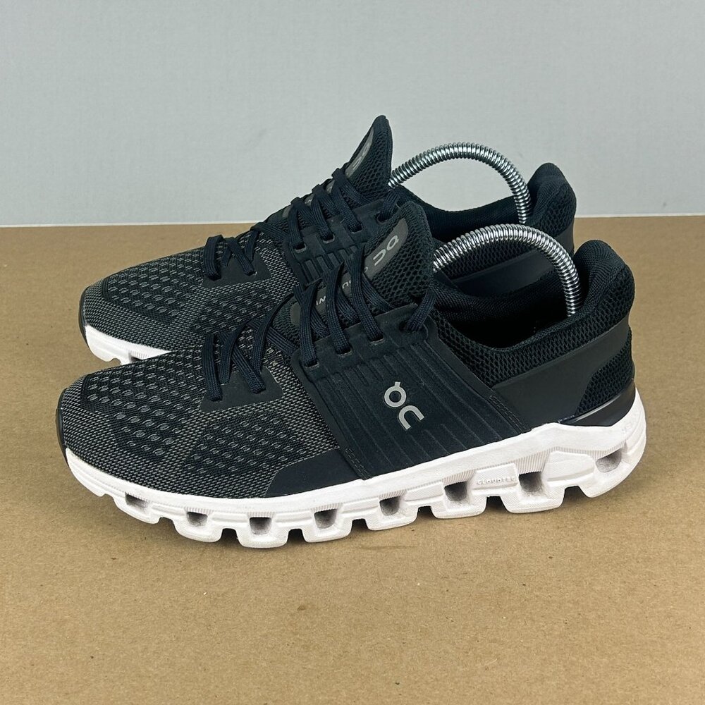 On Cloudswift Athletic Running Shoes Womens 6.5 Black White Low Top Lace Up - Picture 10 of 10